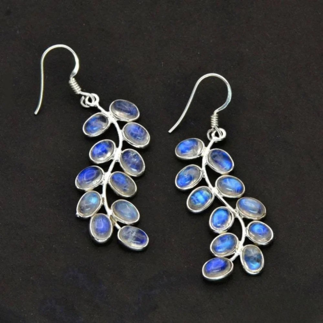MOONSTONE EARRINGS | SPARKLING NATURAL WONDER