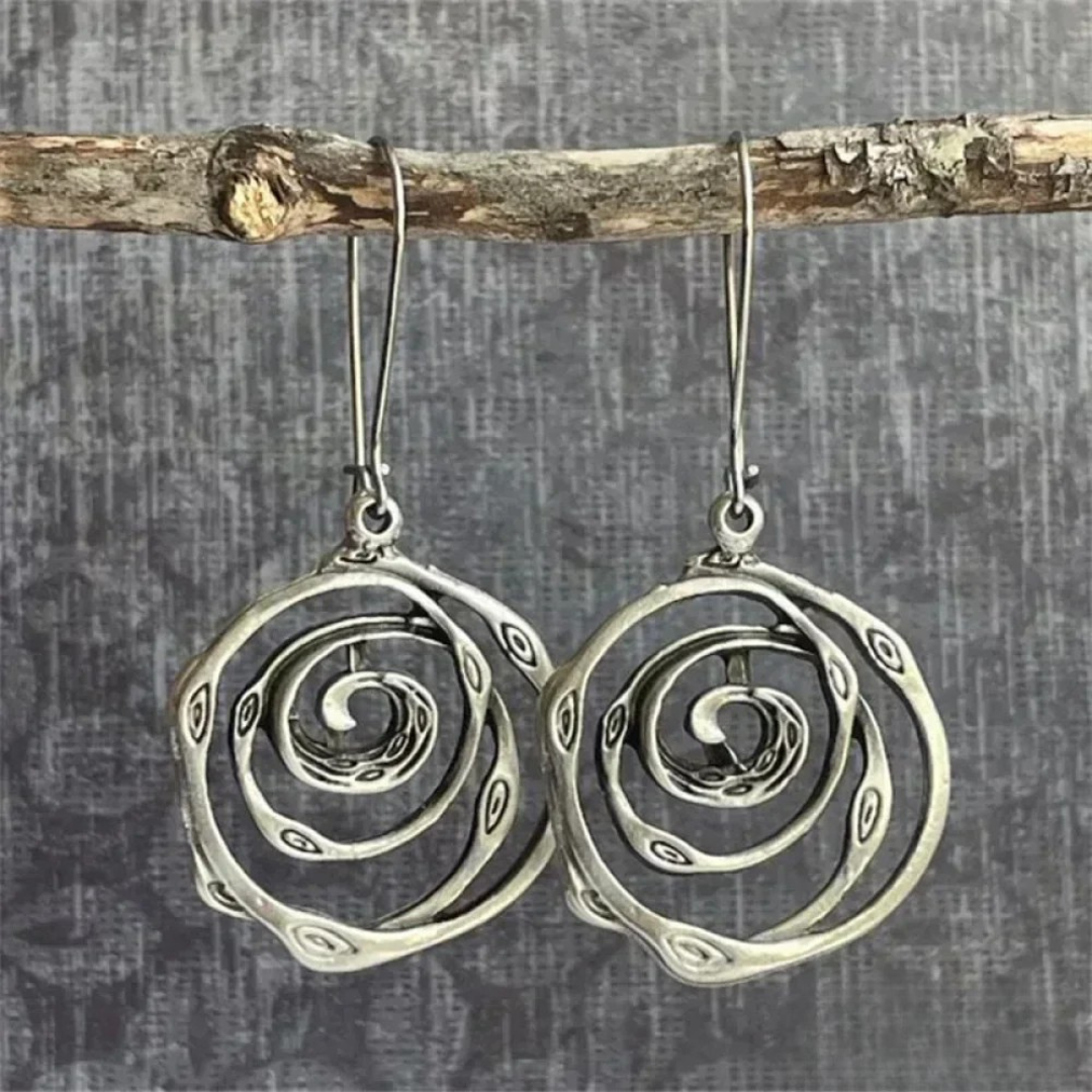 VINTAGE MAZE SILVER EARRINGS | UNIQUE HANDICRAFT