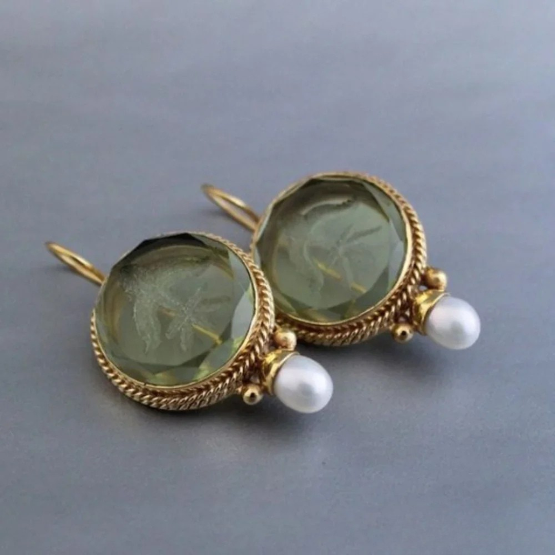 VINTAGE ROUND GREEN STONE PEARL EARRINGS | ELEGANT, TIMELESS CHARM