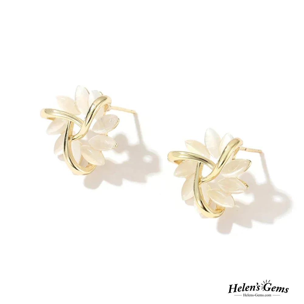 ELEGANT EXQUISITE OPAL PETAL CIRCLE STUD EARRINGS | RADIANT OPAL DETAILS