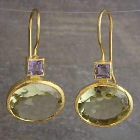 VINTAGE GREEN CRYSTAL GOLD EARRINGS | ELEGANT, TIMELESS JEWELRY