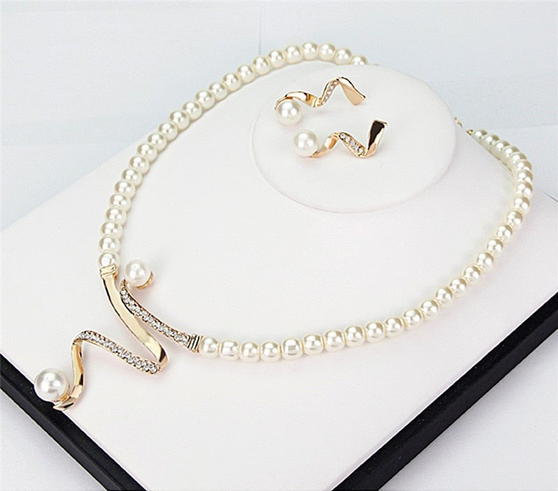 NATURAL PEARL NECKLACE + EARRINGS SET | ELEGANT PEARL JEWELRY
