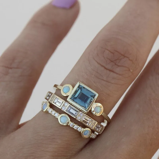 VINTAGE BLUE CRYSTAL RING SET | ELEGANT DESIGN, SPARKLING JEWELRY