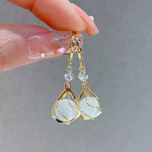 VINTAGE WHITE OPAL DROP GOLD EARRINGS | ELEGANT, UNIQUE JEWELRY